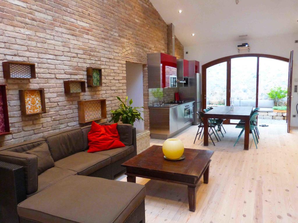منزل الضيف Riudecanyes  في Casa Vella Del Panta المظهر الخارجي الصورة